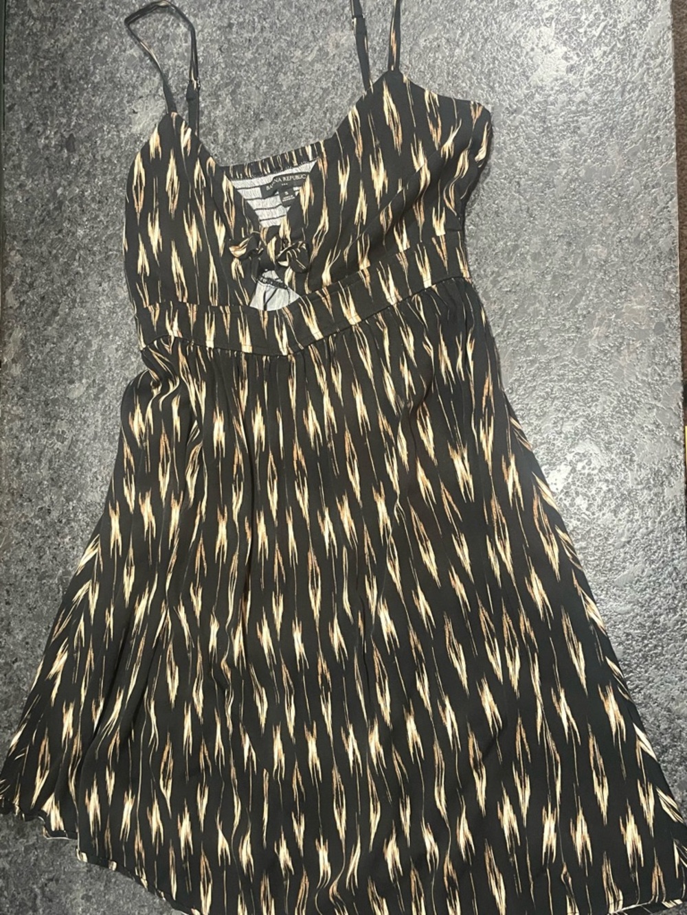 Banana Republic Black & Cream Spaghetti-Strap Midi Dress